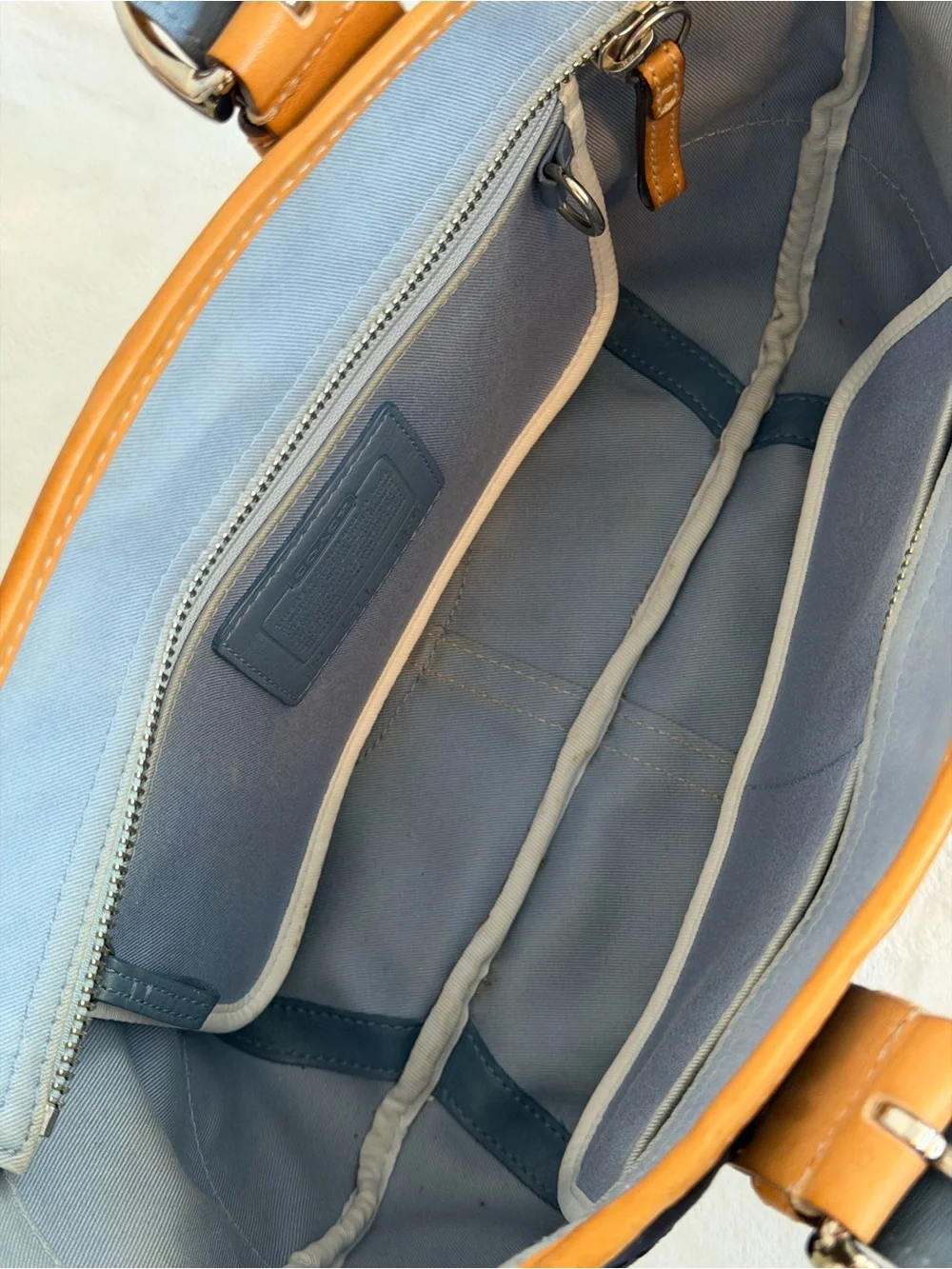 Coach Vintage Y2K Soho Hampton Daisy